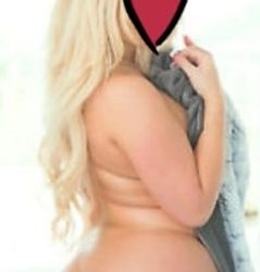 Zevk Veren taş gibi lolita İstanbul Escort Dilara