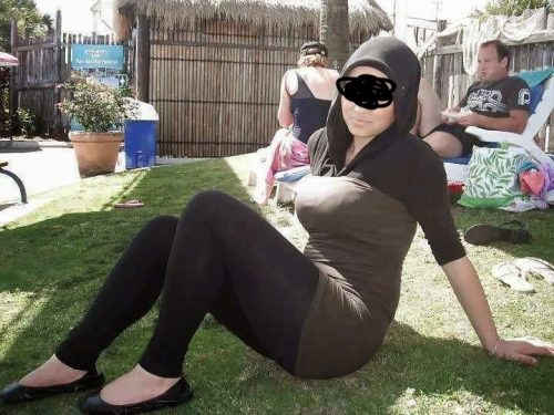 Kurtköy Ofiste Sakso Çeken Türbanlı Escort Bayan Şule