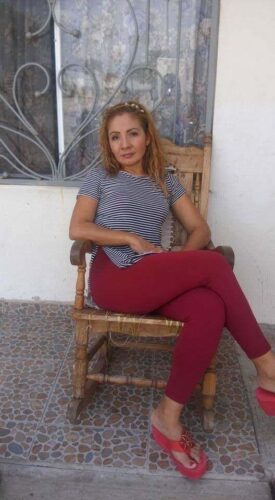 İri Memeleri Olan Sağlam Bir Kadıköy Esmer Escort Necla