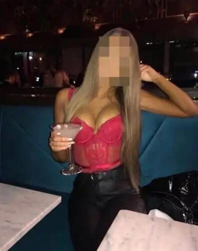 Kaynarca Kurtköy Azeri Escort Bayan Roza