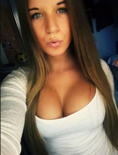 Kurtköy Seksi Model ağzına alan Escort Bayan Şevval